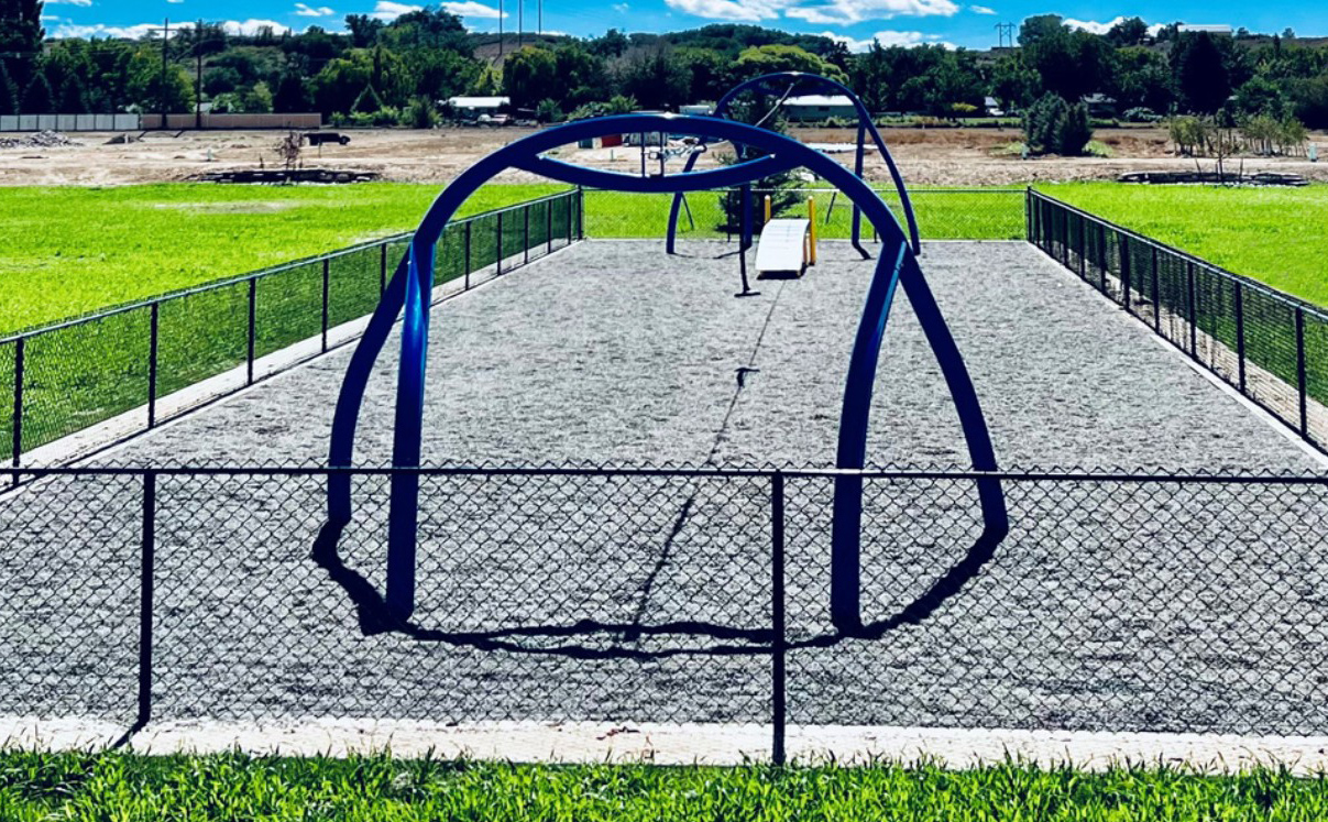 the hidden lake community amenities zip line